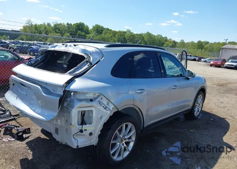 2019 Porsche Cayenne z USA, uszkodzony, nr VIN WP1AA2AY5KDA06792